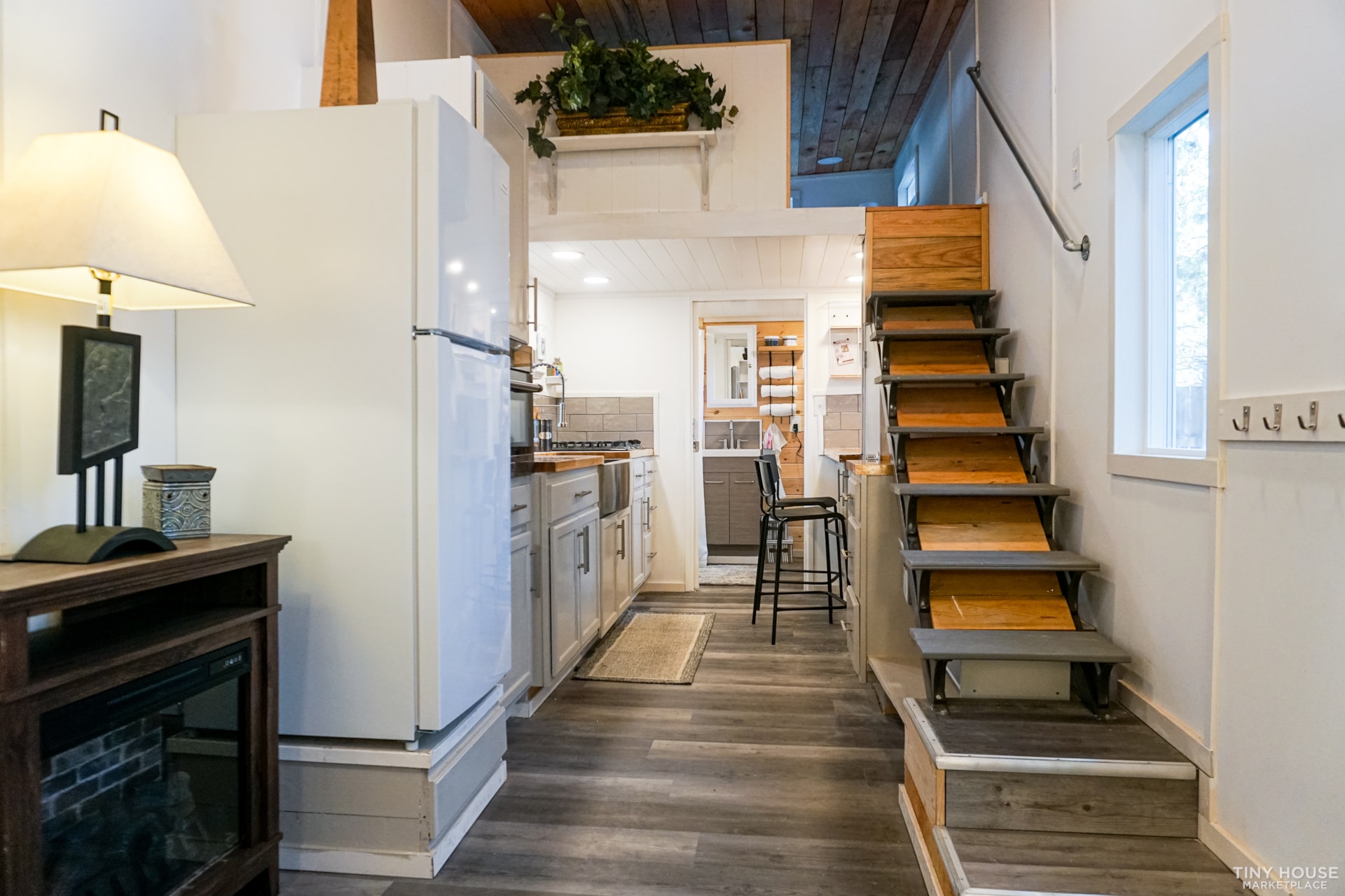28' Nordic Charm: Explore the Scandinavian Retreat