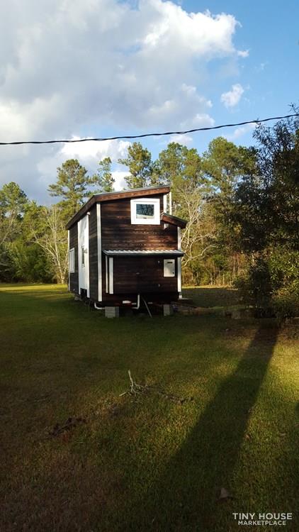 24' Tiny House - Image 4 Thumbnail