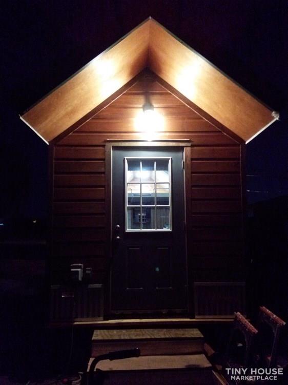 28' Tiny House - Image 2 Thumbnail