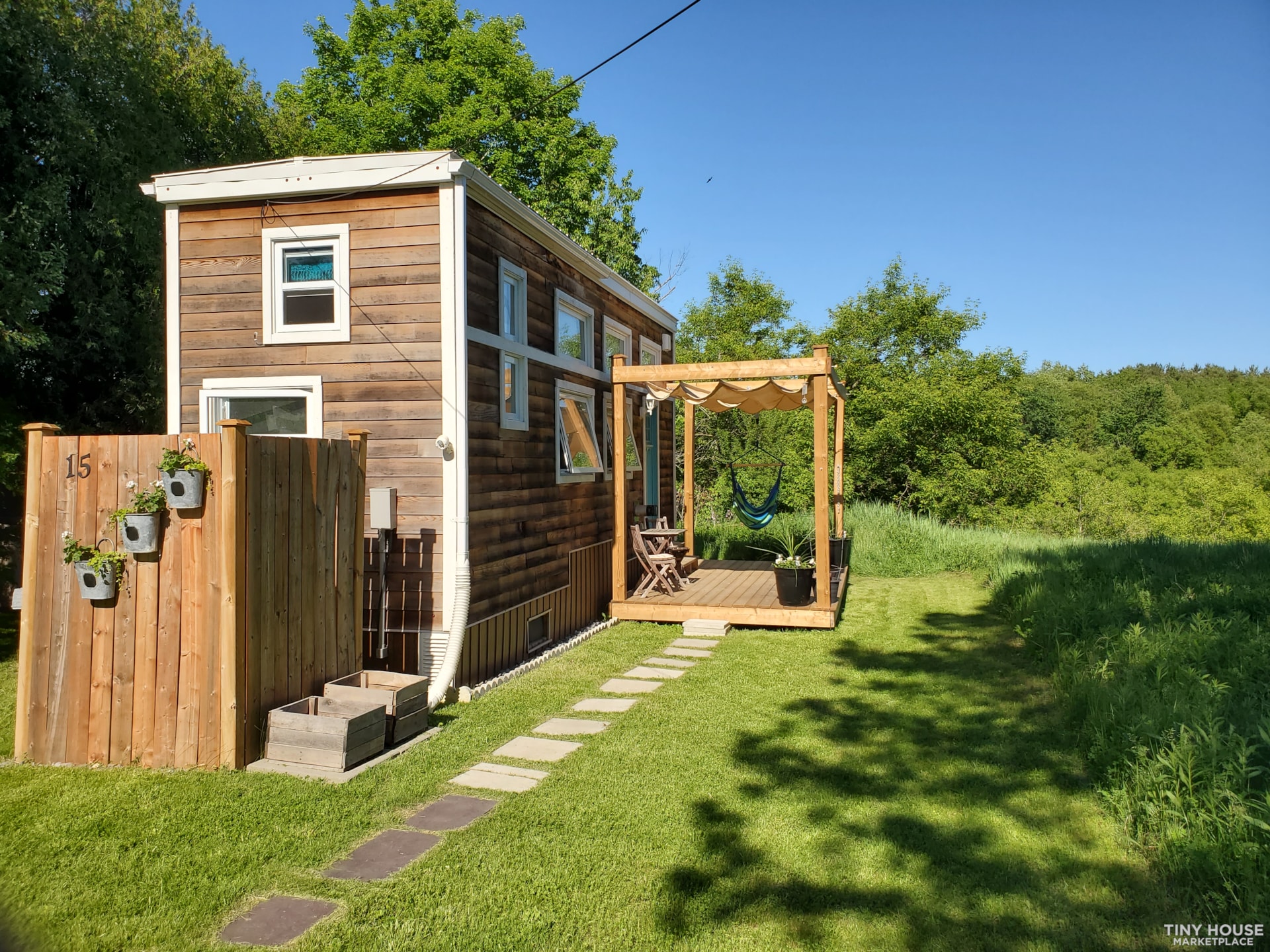 28' Tiny House for Sale in Ontario - Image 2 Thumbnail