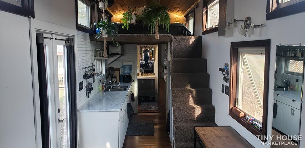 28ft by 8.5ft Tiny House for Sale - PRICE TO SELL! $40k includes all belongings! - Image 3 Thumbnail