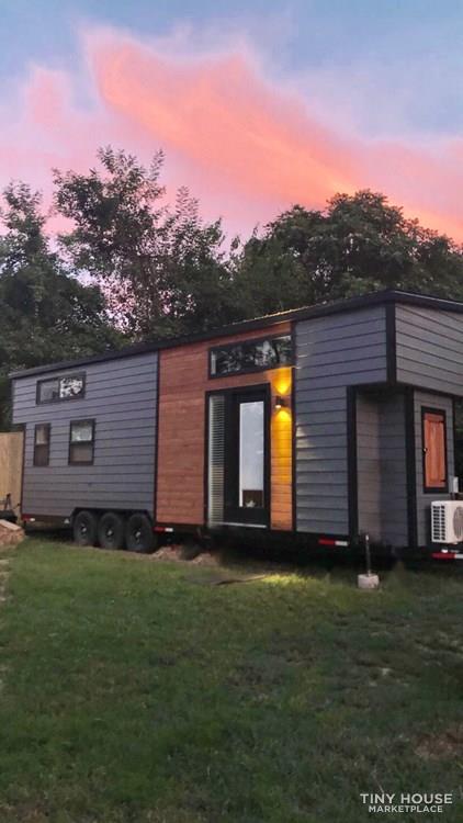 28ft Custom Built Tiny Home