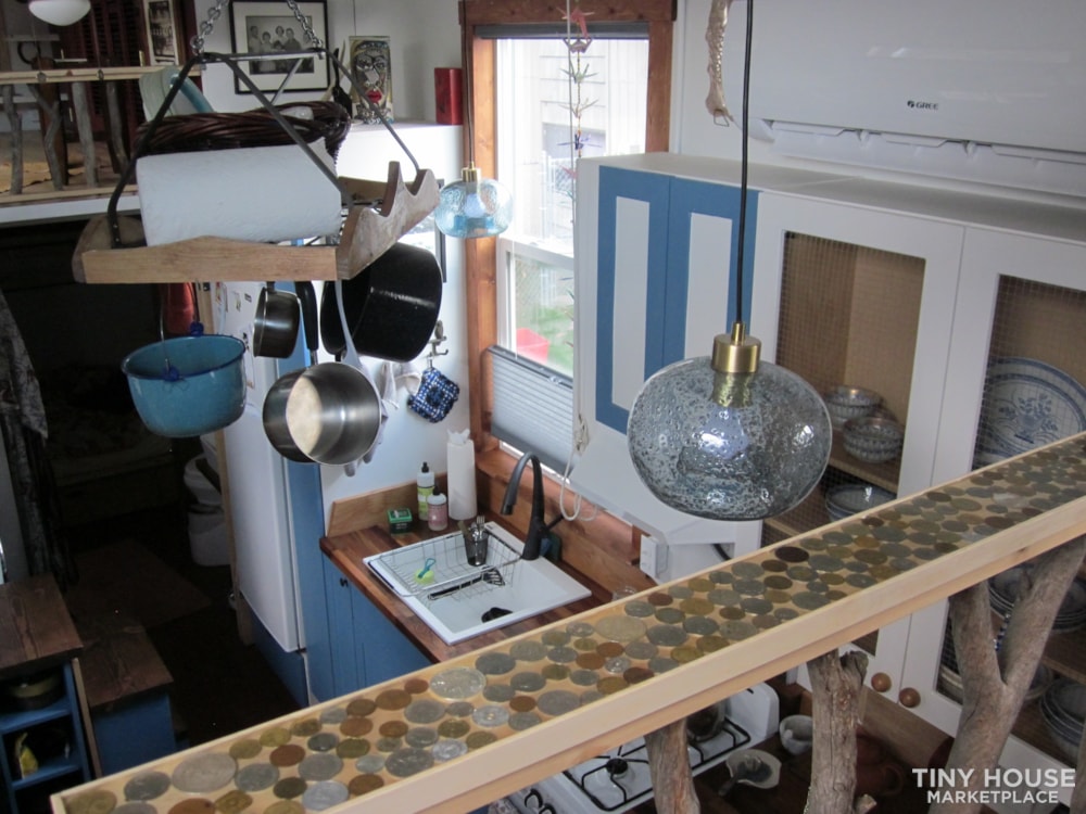 29' THOW - NOAH certified - Off/On-Grid capable - 2019 build - Image 2 Thumbnail