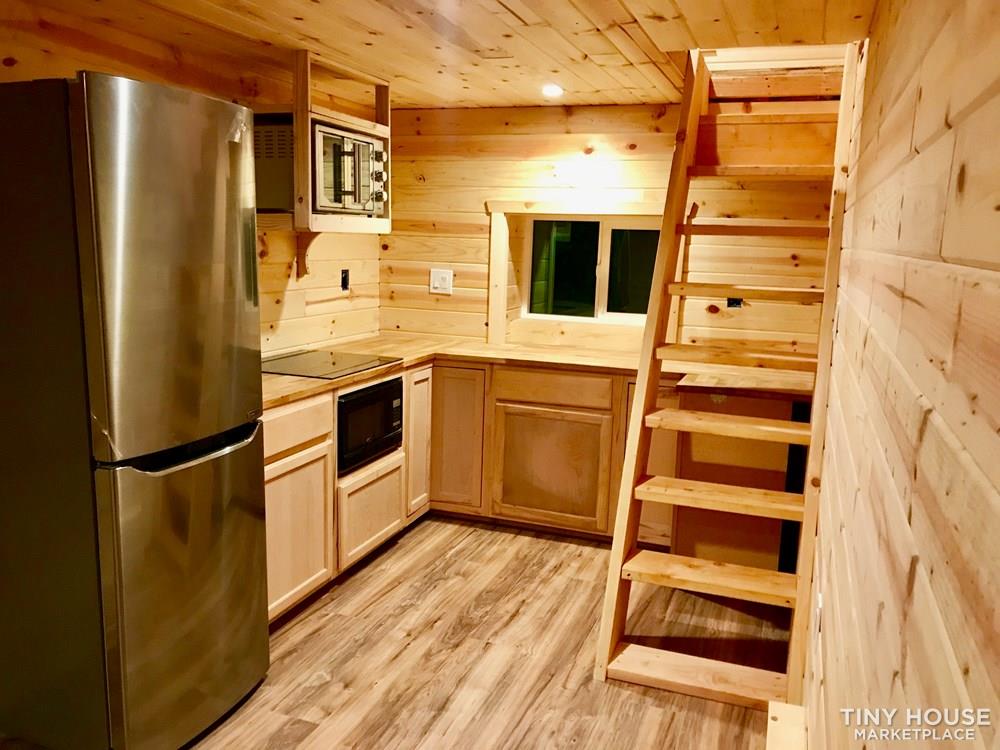 30' CUSTOM TINY HOME WITH ROOF DECK - Image 2 Thumbnail