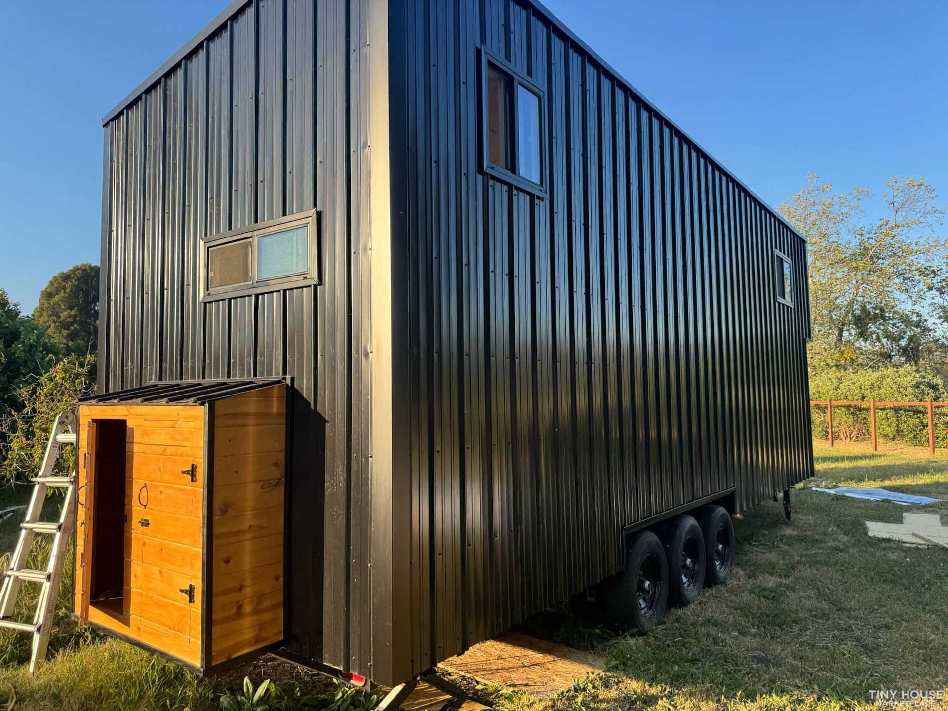 30' new build tiny house on wheels - Image 4 Thumbnail