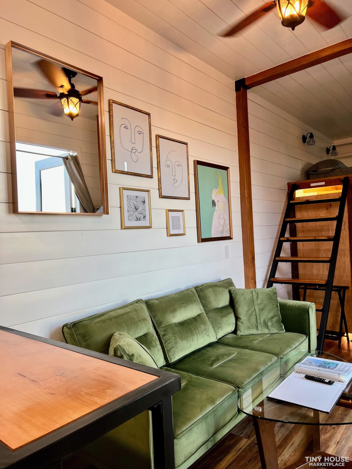 30' Tiny Home on Wheels: Lady Luck - Image 5 Thumbnail