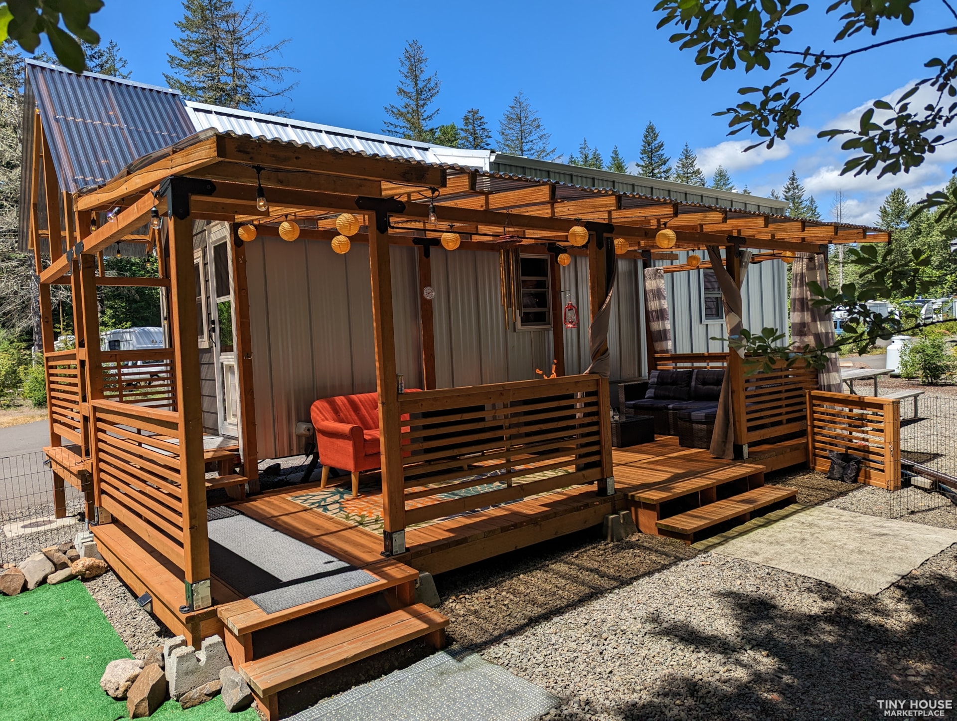 30' Tiny House on Wheels. Ready to Roll! - Image 3 Thumbnail