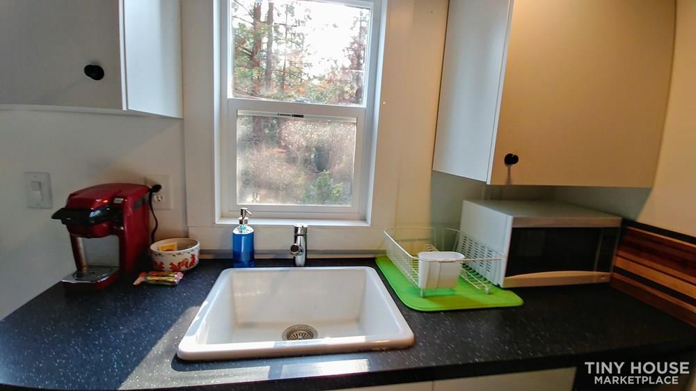 300 sq ft Tiny House, Cedar Siding, Full Kitchen, Full Bathroom - Image 4 Thumbnail