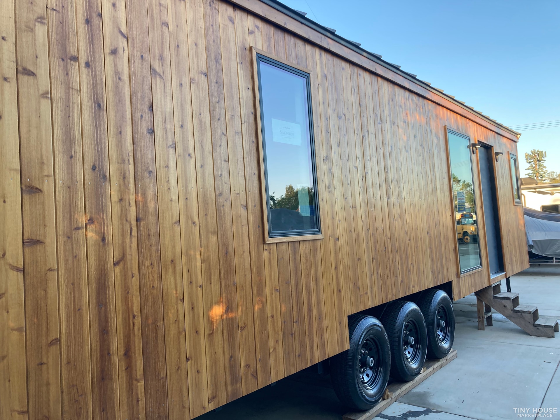 30ft Japanese Cedar Tiny Home  - Image 4 Thumbnail