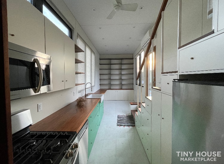 30ft Long x 8.5ft Wide Tiny Home with Full-Size Appliances and Plenty of Storage - Image 3 Thumbnail