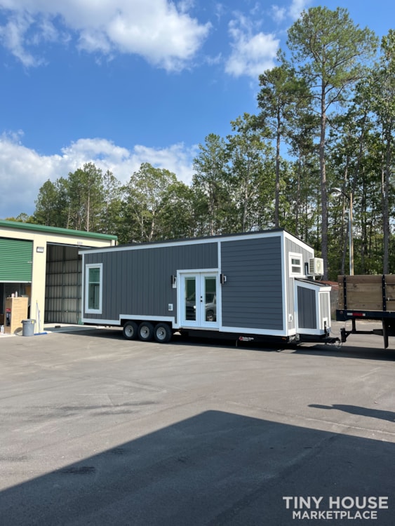 32' Modern Tiny Home