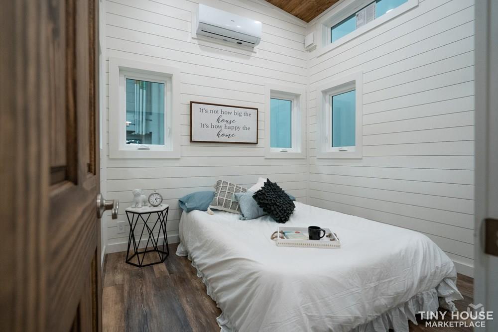 32'x10' Beautiful Main Floor SleepingTiny House - STEEL FRAME CONSTRUCTION - Image 5 Thumbnail