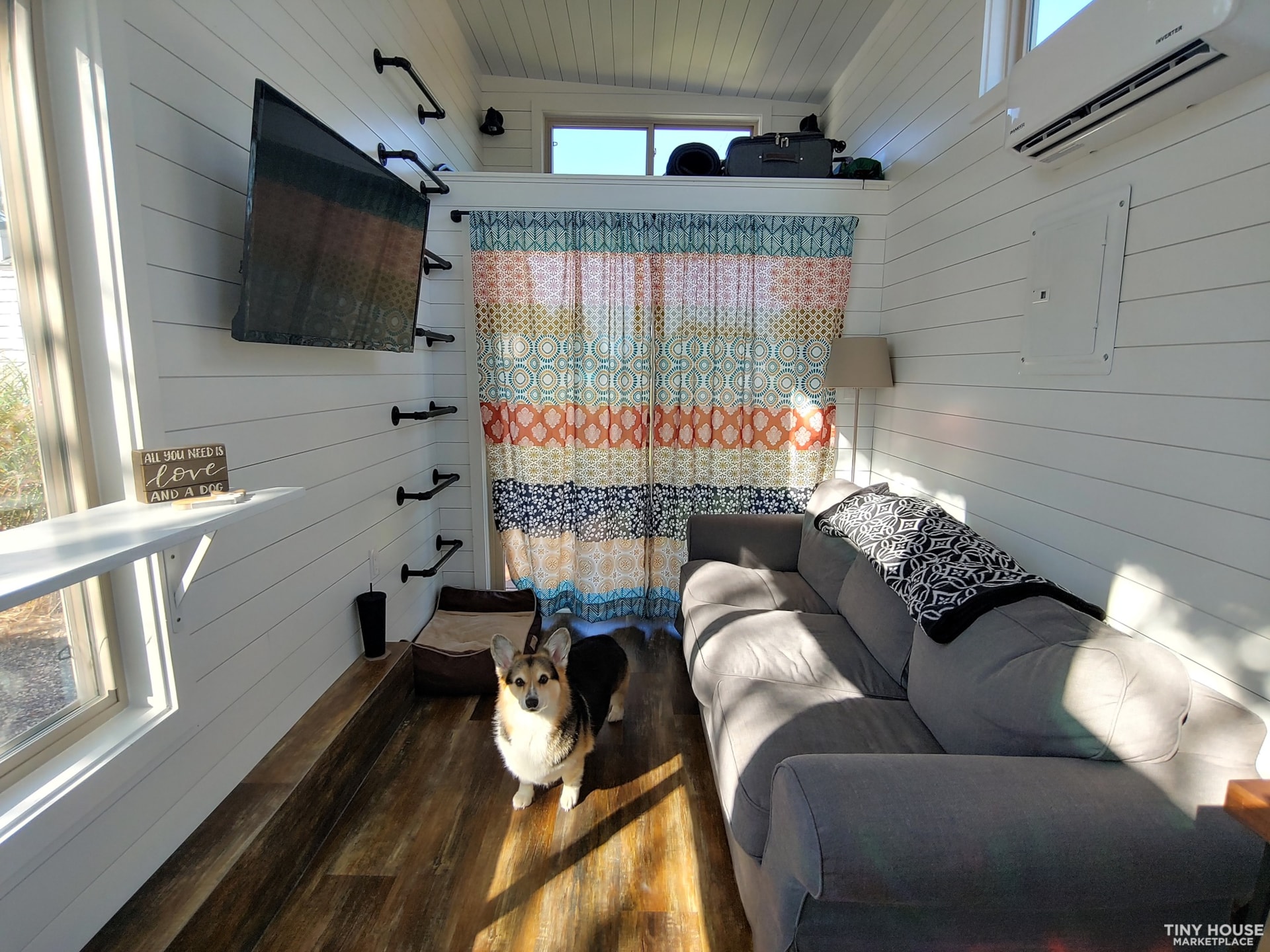 32ft Perch & Nest Unique Tiny Home on Wheels For Sale - Image 4 Thumbnail