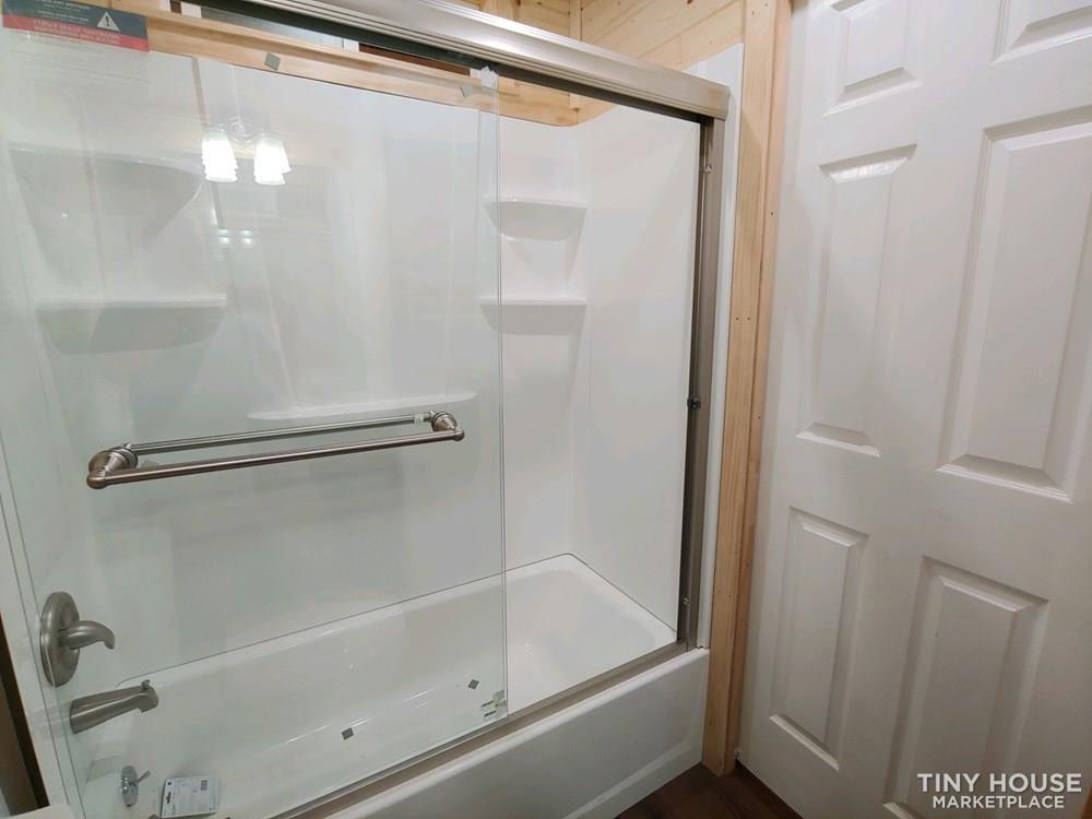 32ft Tiny Home (Pending) - Image 3 Thumbnail