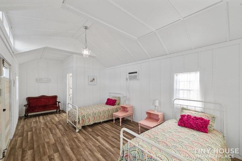336 SF Tiny Houses - Image 3 Thumbnail