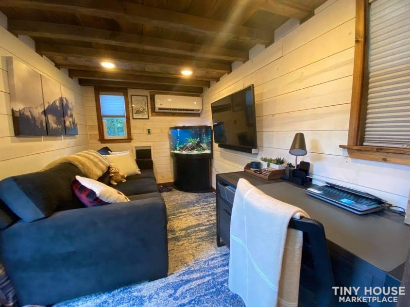 34' Dream Luxury Tiny Home/Tiny House on Wheels - Image 4 Thumbnail