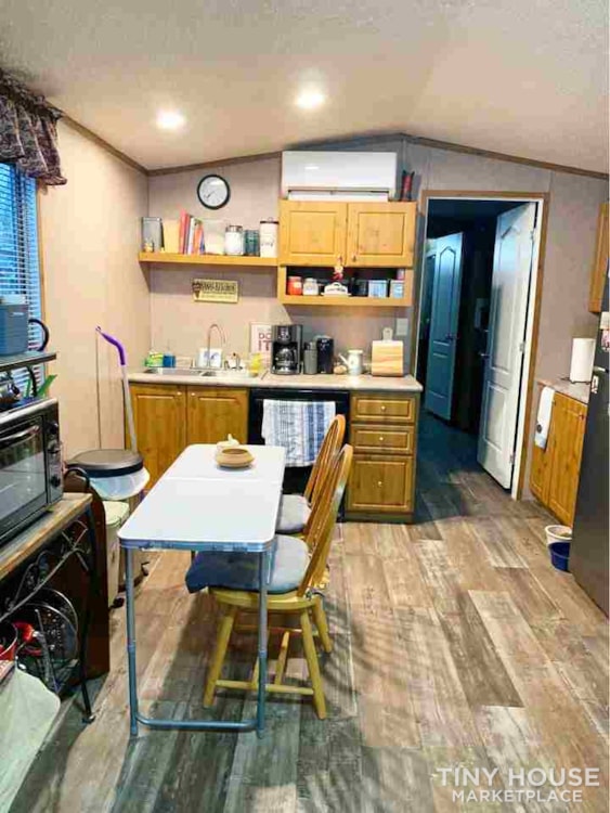 34 Ft Tiny Home for Sale - Yantis, Texas - Image 3 Thumbnail