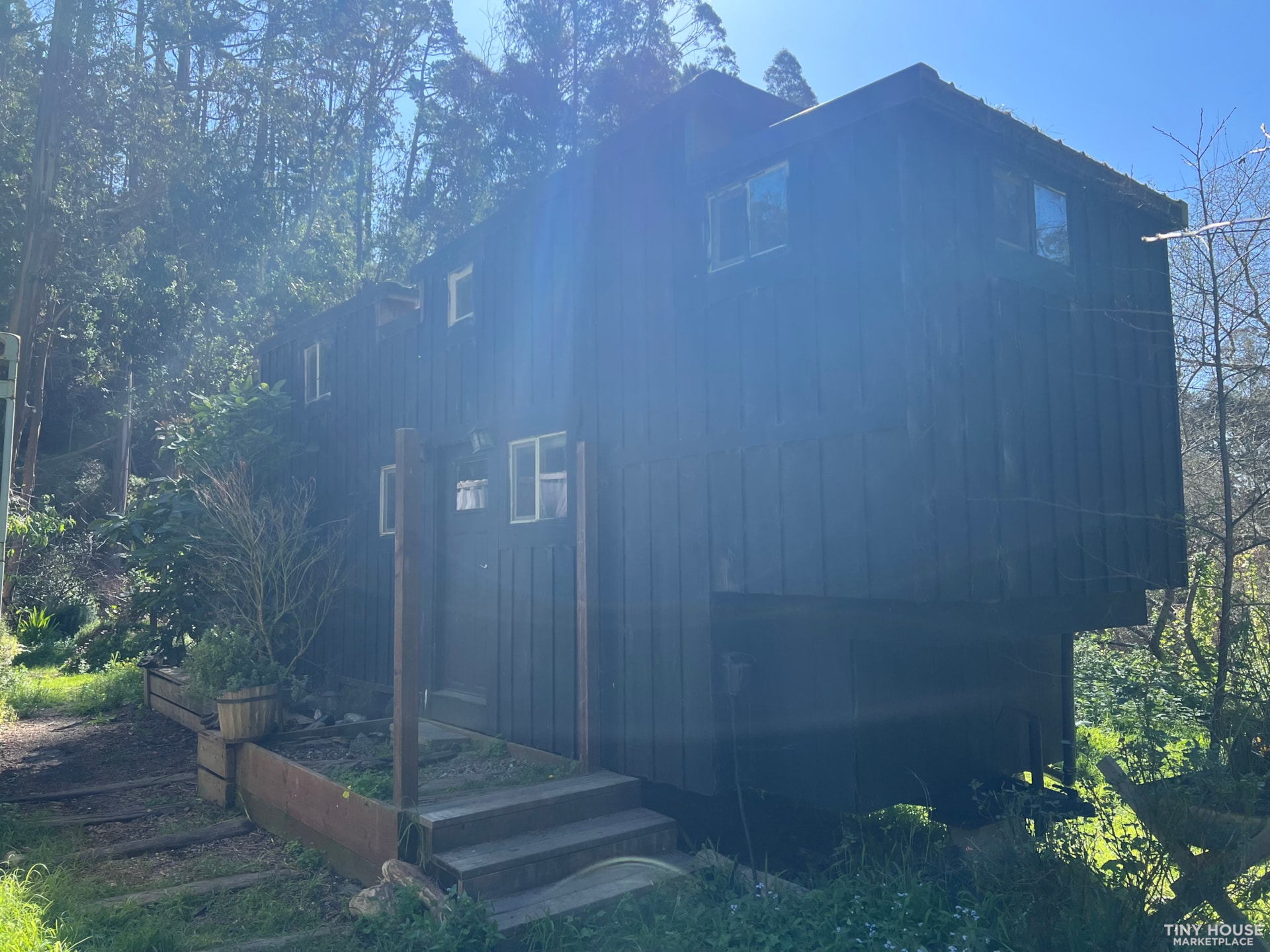 35 Ft.  3 bedroom 2 bathroom tiny 