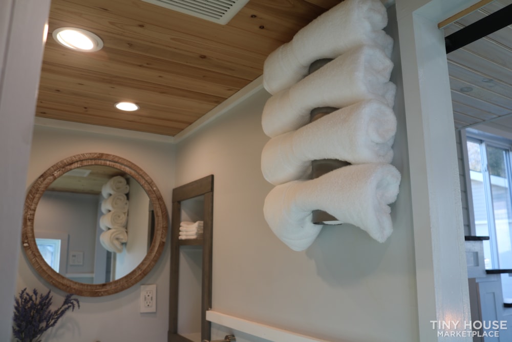 350sqft New Tiny  - Image 3 Thumbnail