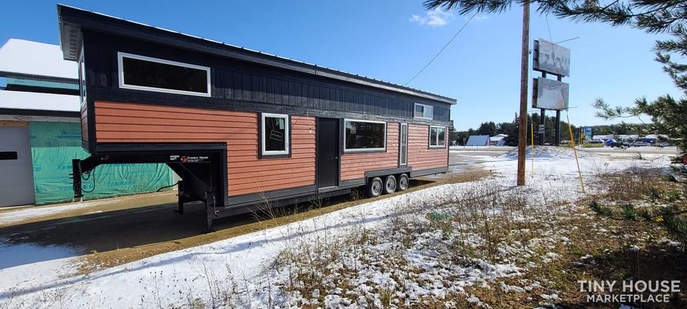 42' Foot Mobile Tiny Home