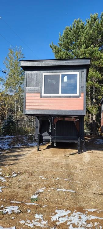 42' Foot Mobile Tiny Home - Image 4 Thumbnail