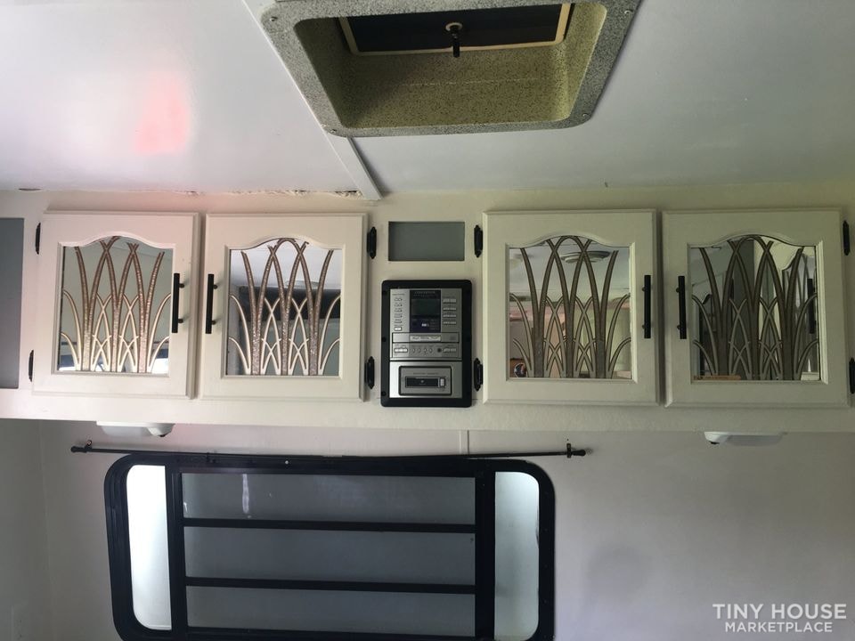 38ft Camper Tiny Home - Image 3 Thumbnail