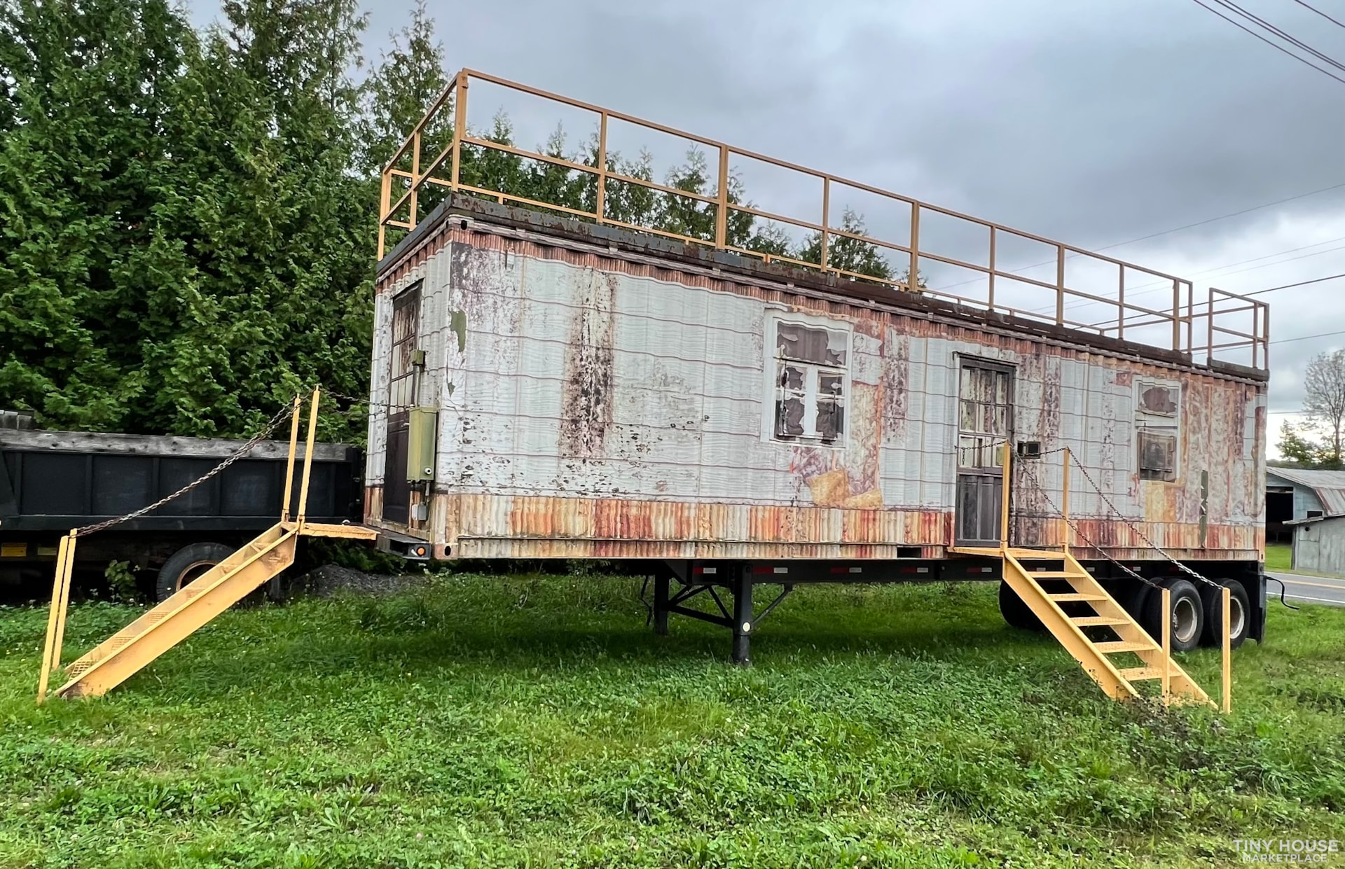 40 foot tiny house project Purchased from the DEA in quantico, Virginia - Image 1 Thumbnail