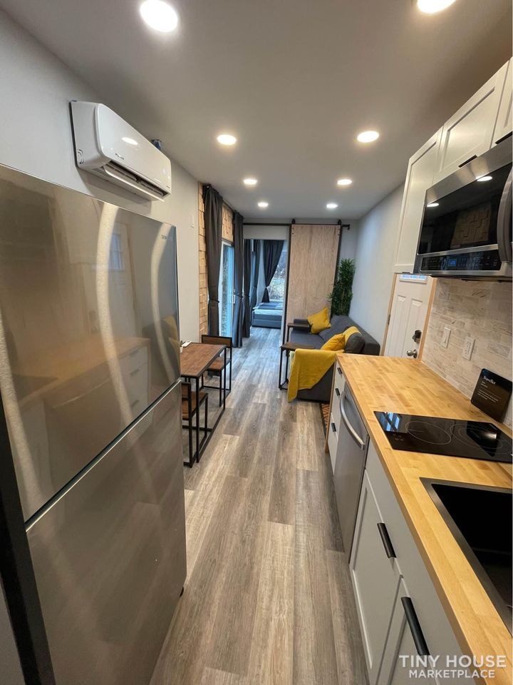 40 ft container home for sale Brand NEW 2023 - Image 4 Thumbnail