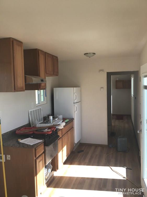 40 ft off grid shipping container - Image 3 Thumbnail