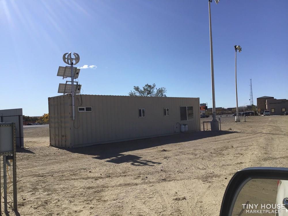 40 ft off grid shipping container - Image 2 Thumbnail