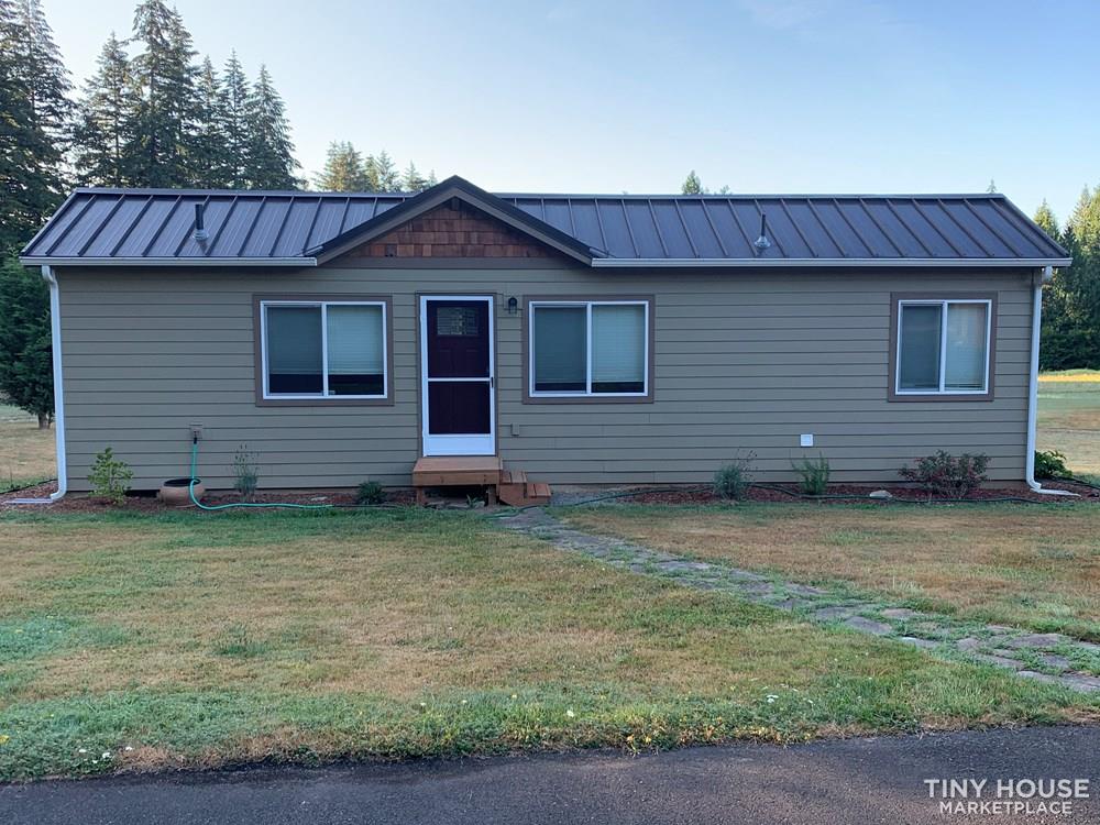 400 Square Foot Wolf Industries Tiny House - Almost New