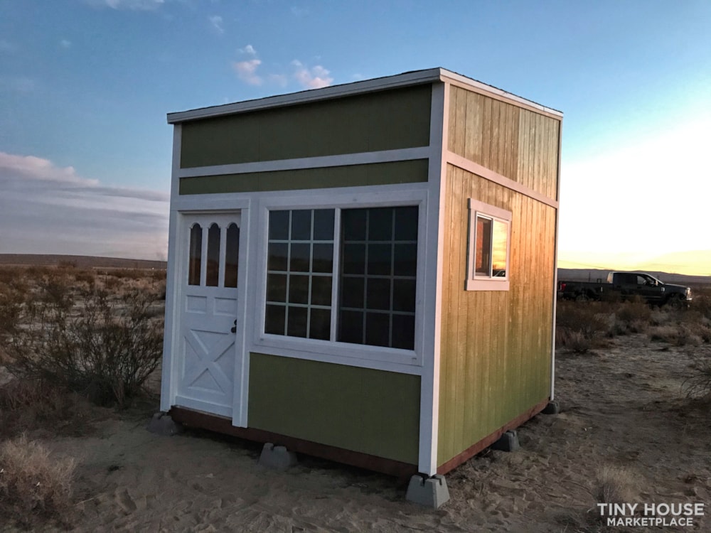 5 acres with 300 acres blm bordering