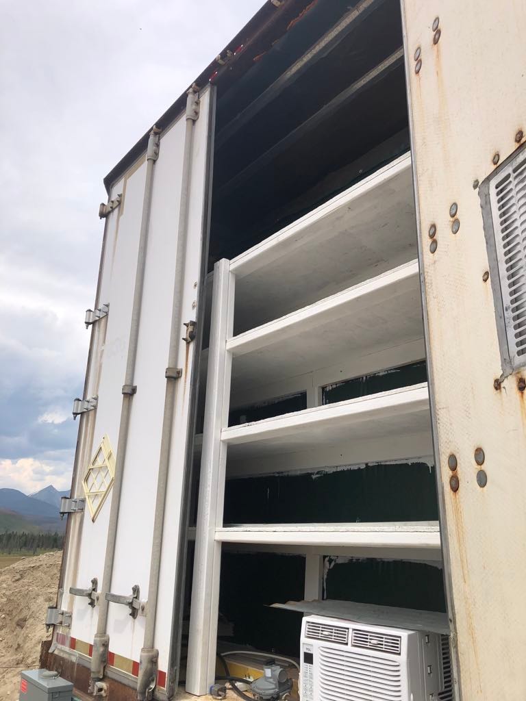 53'ft Converted Box Trailer Tiny Home 1Bed 1 Bath with Wood Stove, Travel Ready! - Image 2 Thumbnail