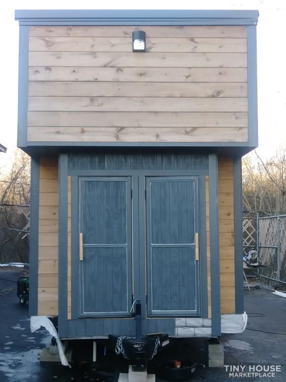 8.5'x24' Beautiful Designed Tiny House! - Image 2 Thumbnail