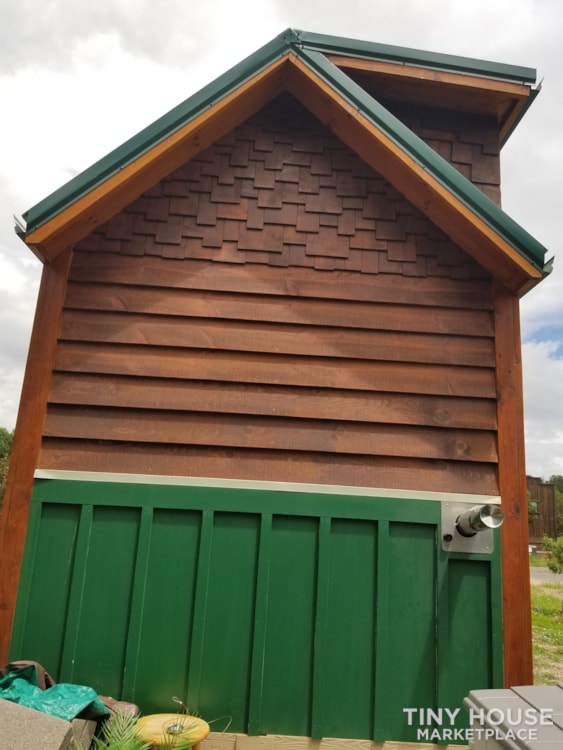 8 x 16  Tiny house on wheels! Built in partnership by Incredible Tiny Homes - Image 3 Thumbnail