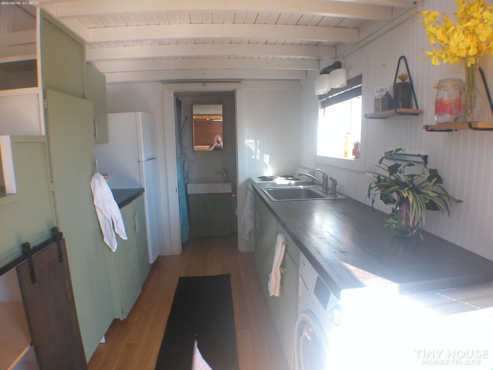 8’ X 20’ Tiny Home on Wheels - Image 4 Thumbnail