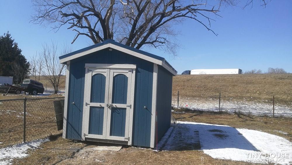 8x12 Tiny House, Man Cave, Deer Hunting House