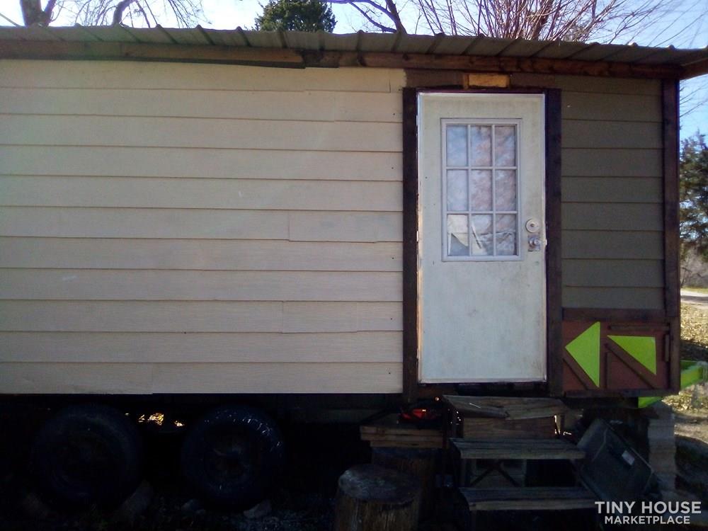 8x20ft. Tiny home on wheels - Image 2 Thumbnail