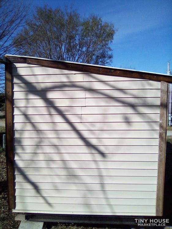 8x20ft. Tiny home on wheels - Image 3 Thumbnail