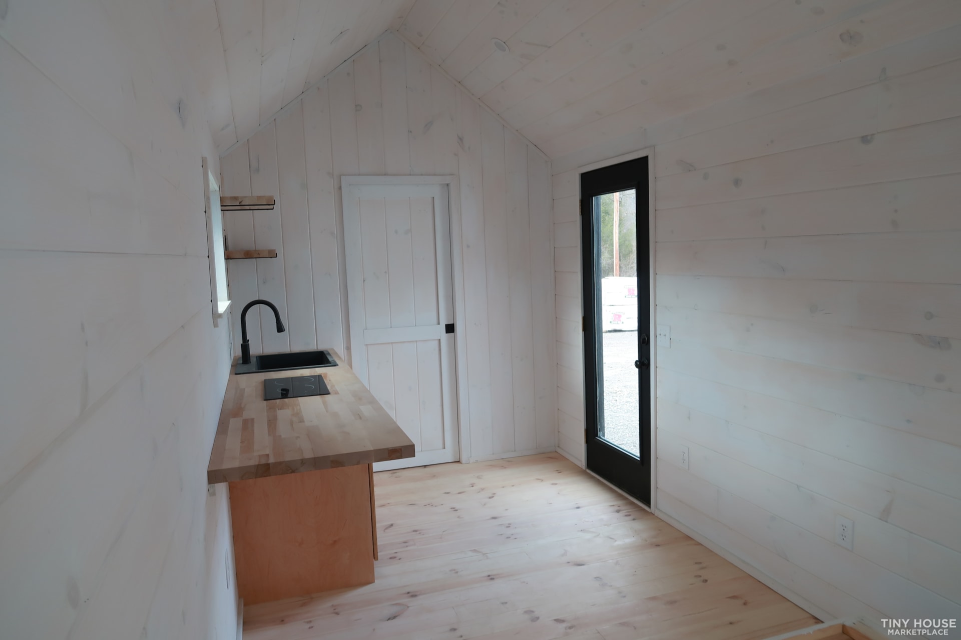 8x22 Modern Tiny Home on Skids Fully Finished Out 