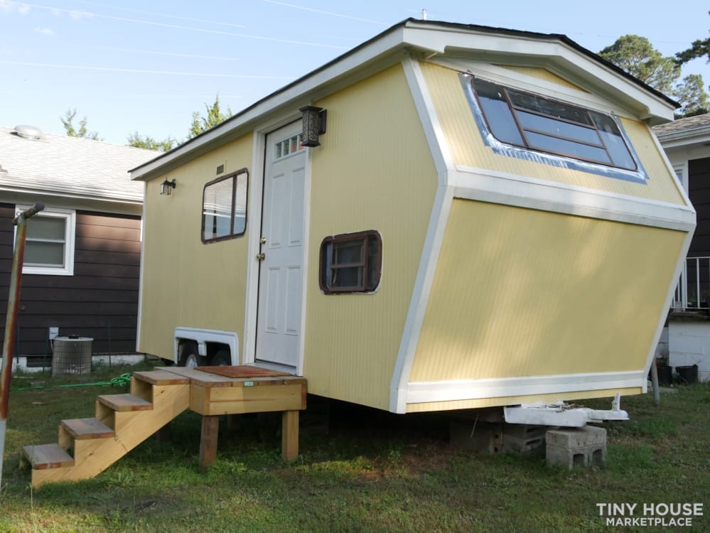Ready to live, no work needed! A lot of sunshine in this tiny house! - Image 2 Thumbnail