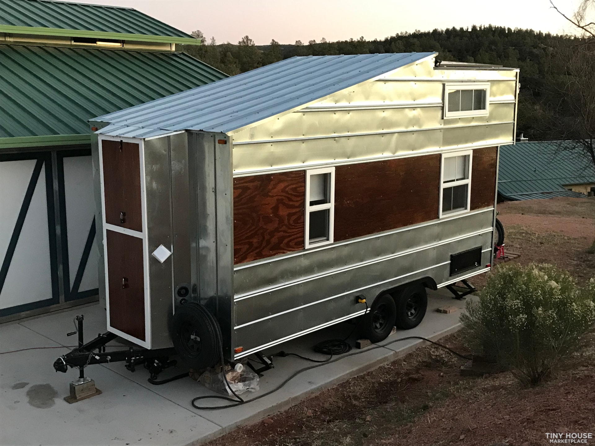 All Seasons Traveling Tiny Home - Image 3 Thumbnail