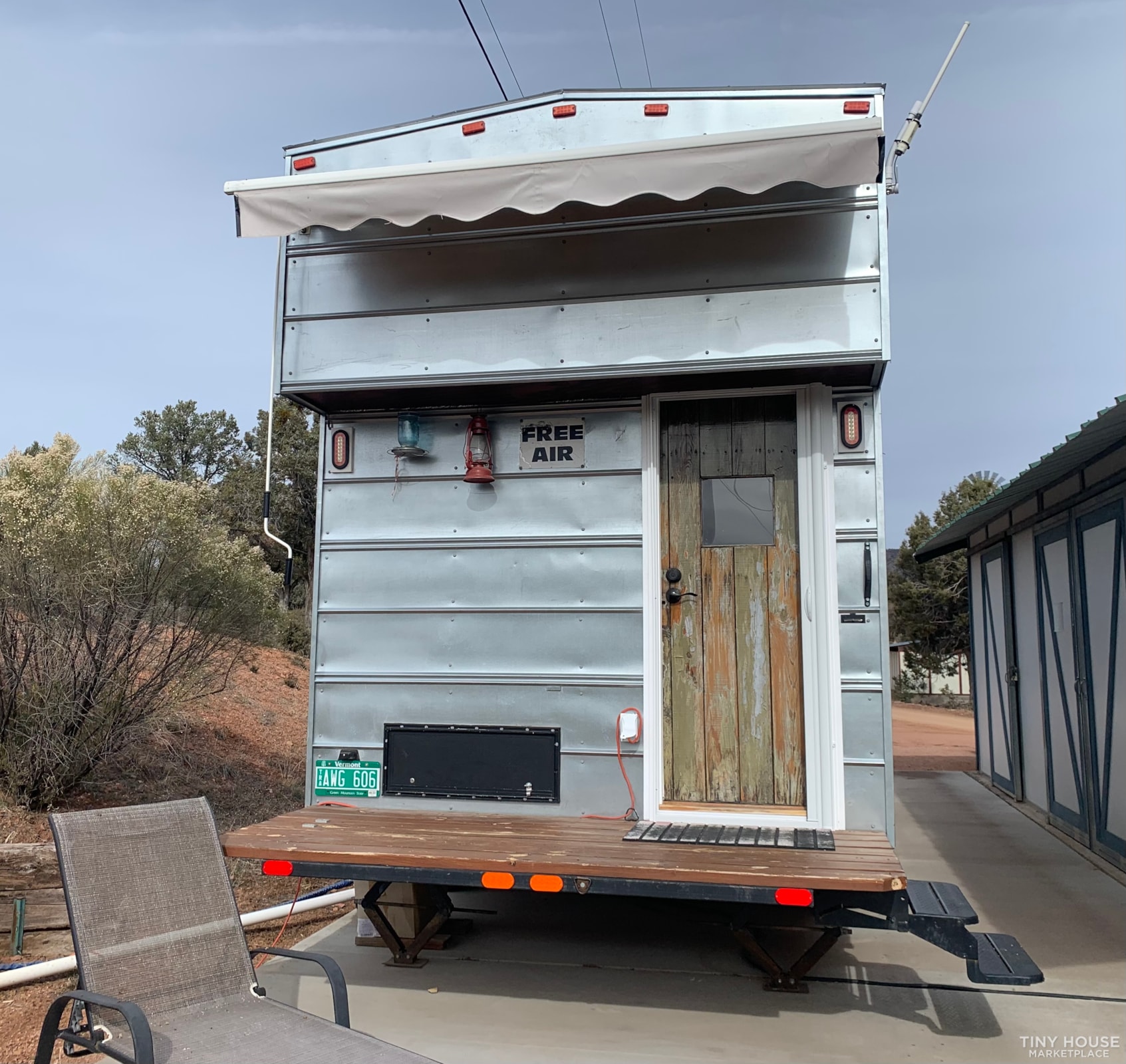 All Seasons Traveling Tiny Home - Image 4 Thumbnail