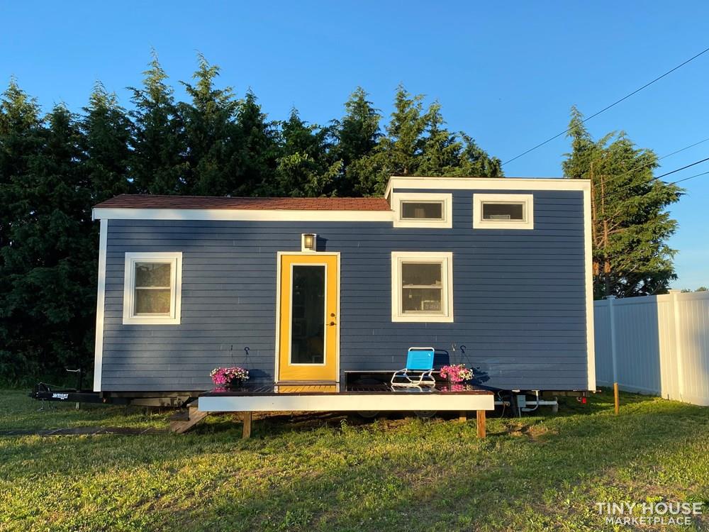 Amazing 26' Tiny House For Sale! - Image 1 Thumbnail
