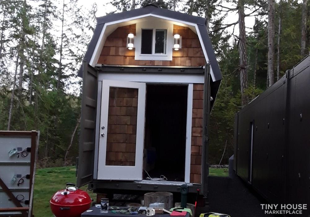 Amazing custom tiny home container! ready to be lived in! - Image 4 Thumbnail
