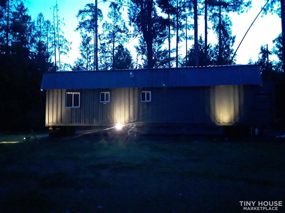 Amazing custom tiny home container! ready to be lived in! - Image 3 Thumbnail