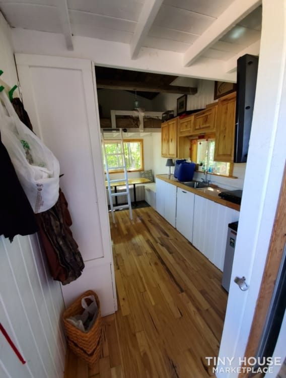 Amazing Tiny House! SOLD - Image 3 Thumbnail