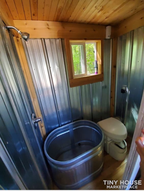 Amazing Tiny House! SOLD - Image 4 Thumbnail