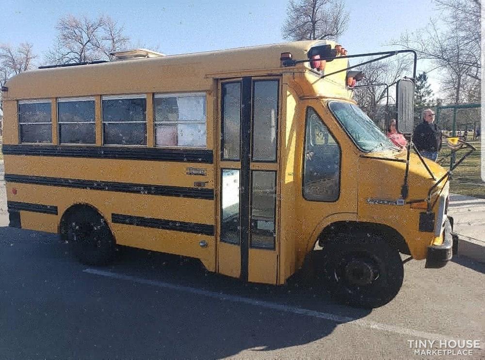 Amazing Tiny Skoolie for Sale (School Bus Conversion) - Image 4 Thumbnail
