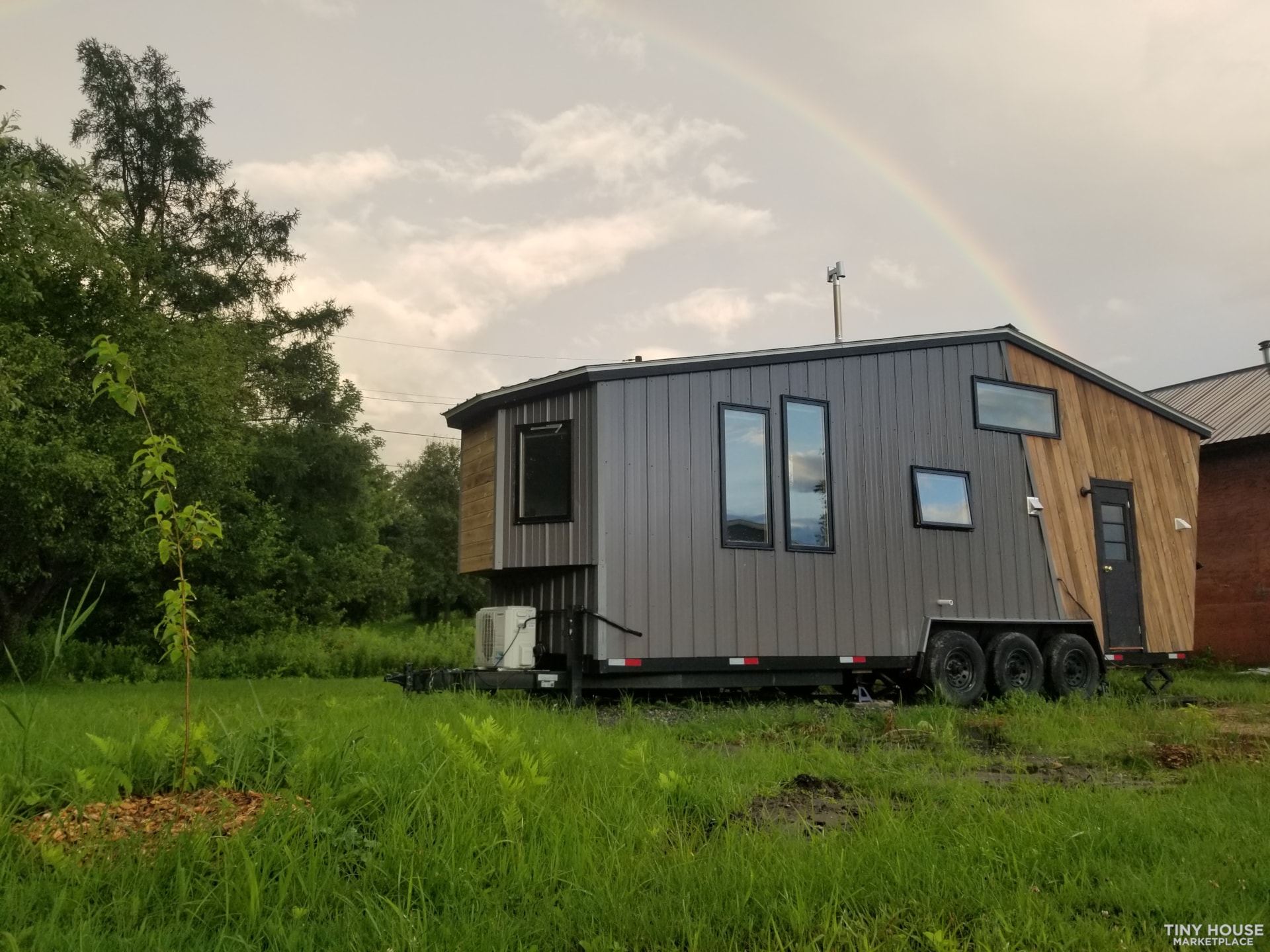 Architect and Artist Designed Tiny House Built as a Labor of Love - Image 3 Thumbnail